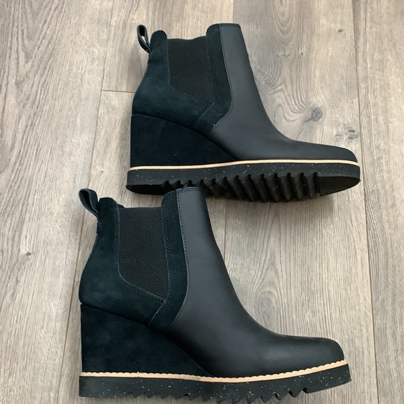 Toms Kelsey Wedge Bootie - Picture 4 of 8